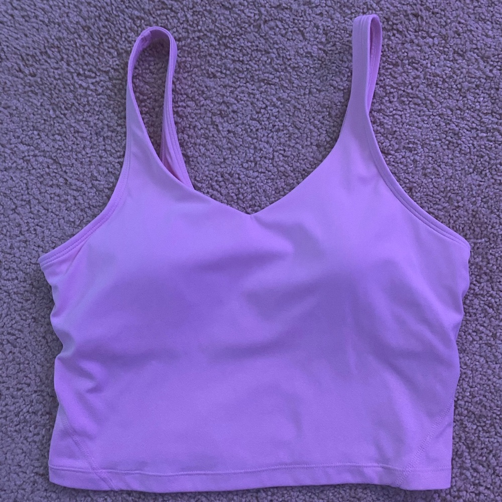 🌸lulu tank dupe w/ built in bra🌸
